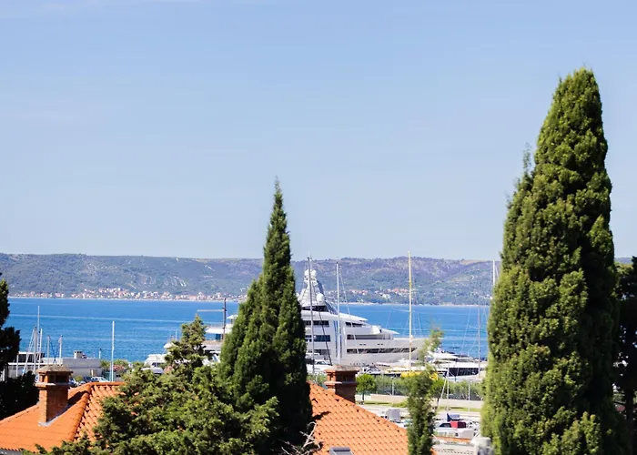 Jakob's Rooftop Kaštela
