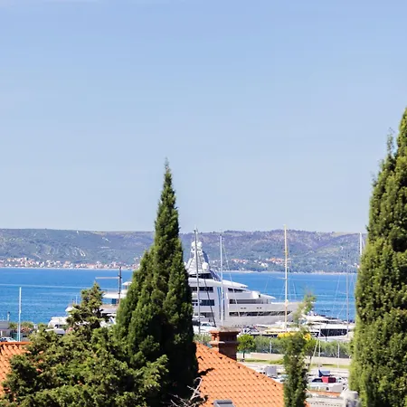 Jakob's Rooftop Kaštela